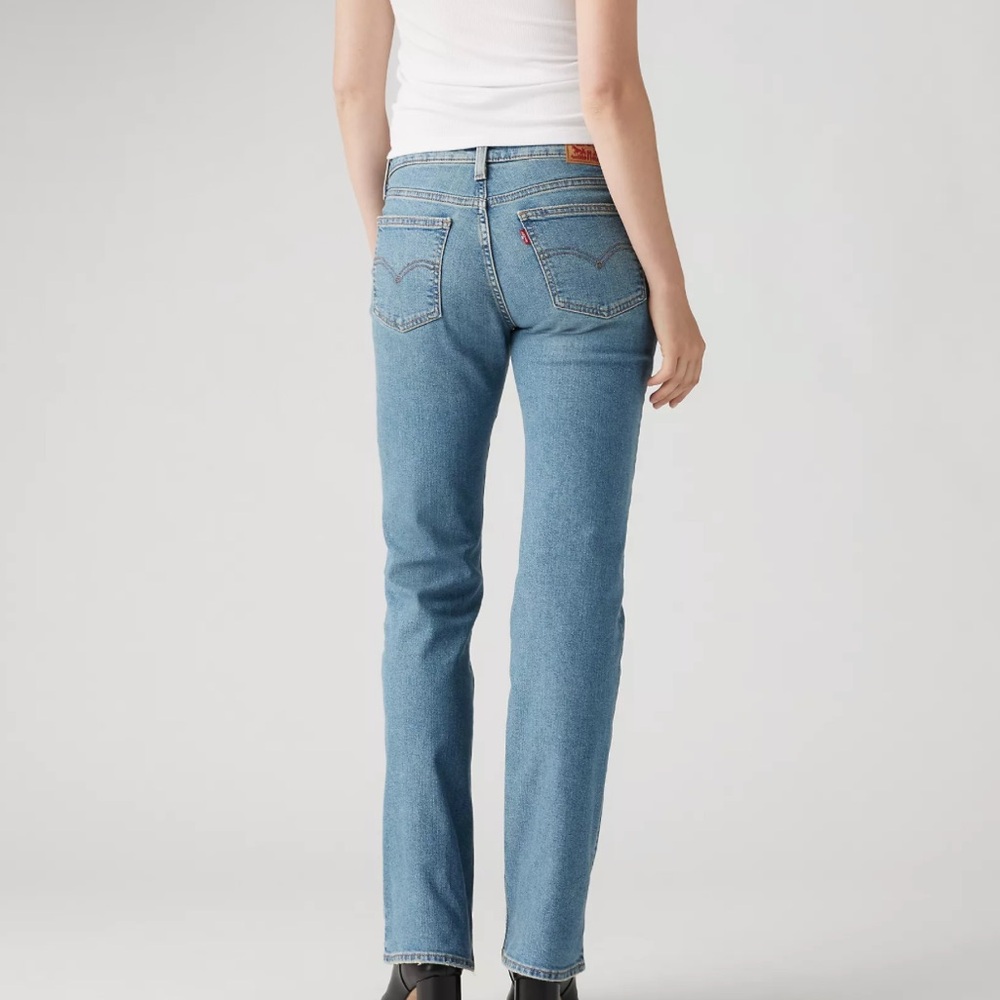 Levi’s low rise bootcut jeans
